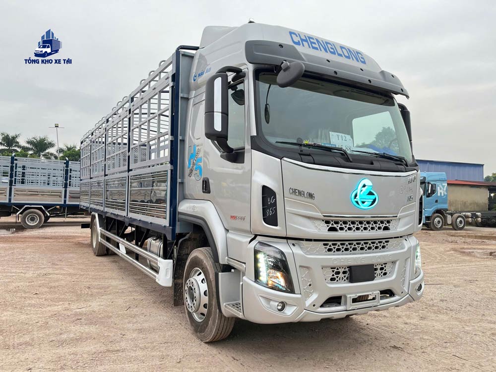 XE TẢI CHENGLONG 8 TẤN H5 240HP THÙNG 9M9